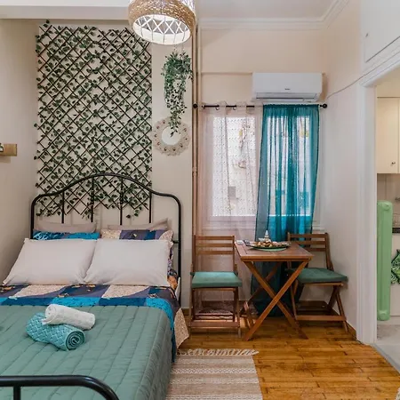 Green Boho Apartment-3