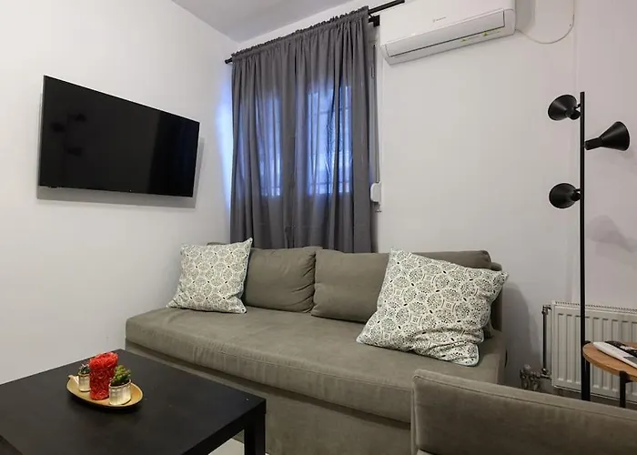 Rizari Cozy Apartment